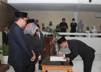 Andika Septian Gantikan Kursi Mendiang Sudirman di DPRD Lebak 1 lebak