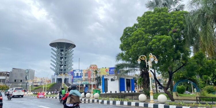 Tugu Baja Cilegon