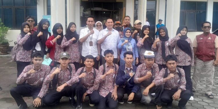 Sekolah rakyat kabuapten serang