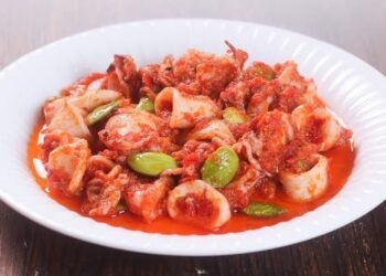 Sambal cumi pete