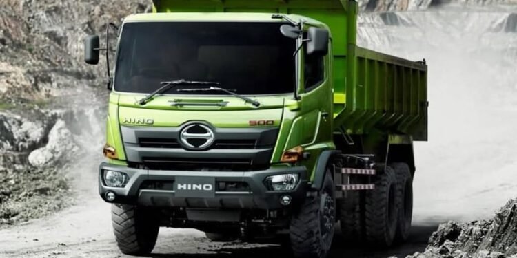 truk Hino