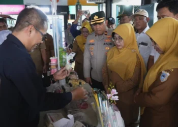 Bupati Pandeglang sidak pasar Badak temukan teri nasi dan sagu mutiara mengandung bahan berbahaya