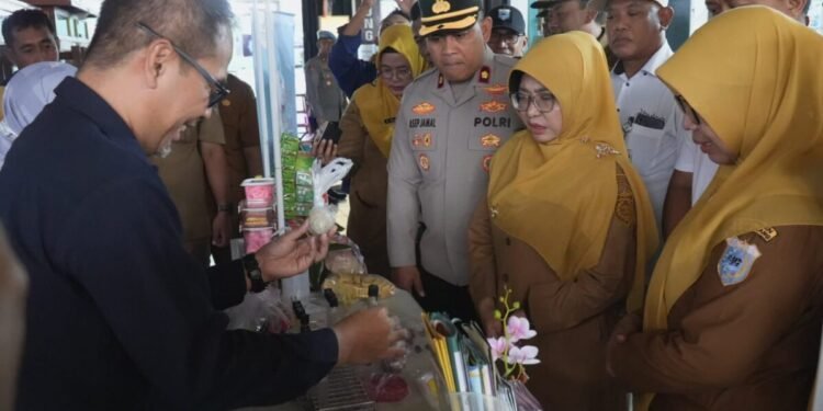 Bupati Pandeglang sidak pasar Badak temukan teri nasi dan sagu mutiara mengandung bahan berbahaya