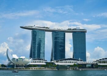 Amgen Scholars Asia beri kamu kesempatan kuliah di kampus terbaik di Asia. (Freepik.com/ freestockcenter)