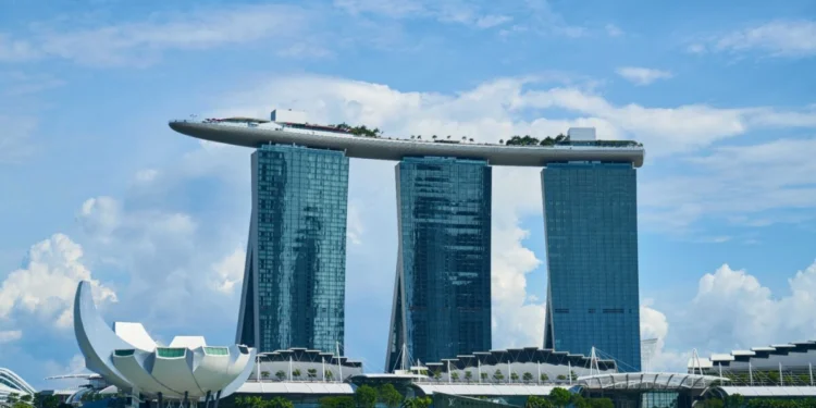 Amgen Scholars Asia beri kamu kesempatan kuliah di kampus terbaik di Asia. (Freepik.com/ freestockcenter)