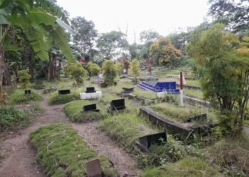 Suasana Makam Balung di Kota Cilegon yang biasanya menjelang ramadan dikunjungi ribuan warga dadi berbagai daerah. (Uri/Banten Raya)