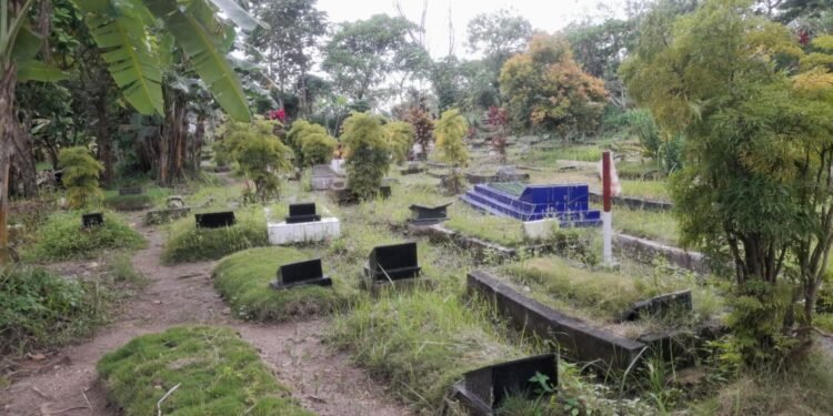 Suasana Makam Balung di Kota Cilegon yang biasanya menjelang ramadan dikunjungi ribuan warga dadi berbagai daerah. (Uri/Banten Raya)