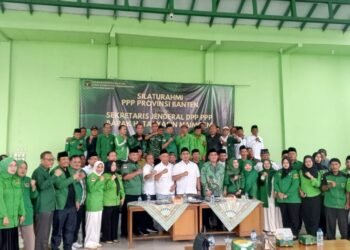 Diduga Konflik Internal PPP Memanas, Sekjen Taj Yasin Tegaskan Keputusan PLT Tak Konstitusional 7 Sekretaris Jenderal PPP Taj Yasin Maimoen saat ke DPW PPP Banten. (Muhamad Tohir/ Bantenraya.com)