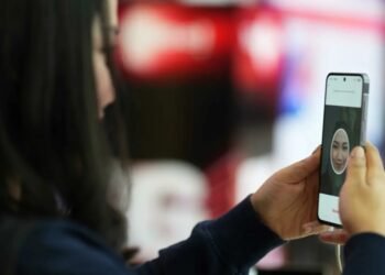 Telkomsel Terapkan Registrasi Biometrik Wajah, Masa Transisi Hingga Bulan Juni 7 Layanan biometrik yang diterapkan Telkomsel dalam melakukan registrasi nomor baru. (Telkomsel untuk Banten Raya)