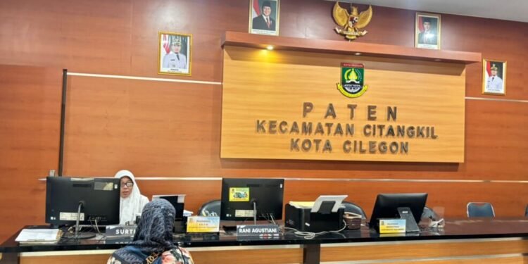 Dalam 2 Pekan, Kecamatan Citangkil Penuhi Lebih dari 40 Permintaan Surat Pengajuan Dana Hibah 1 Kecamatan Citangkil