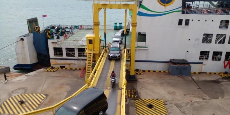 Pelayanan Kapal di Pelabuhan BBJ Bojonegara Bertambah Jadi 14 Unit, Antrean Hingga 3 Hari Bakal Terpangkas 1 Pelabuhan BBJ Bojonegara