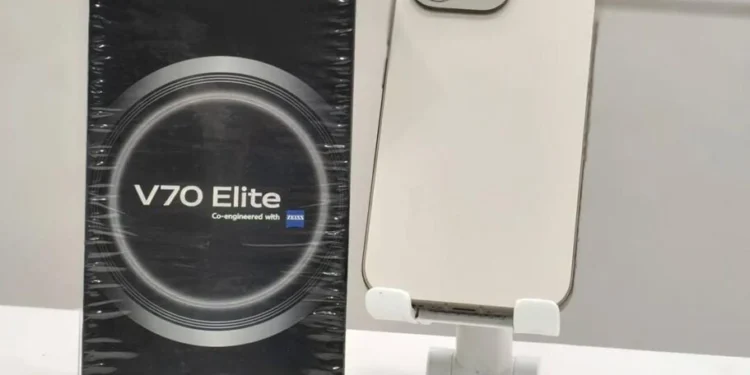 Vivo V70 Elite Segera Muncul, Spesifikasinya Keren Banget 1 Tampilan Vivo V70 Elite