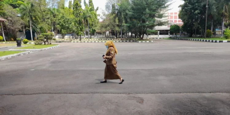 Daftar Posisi di Lingkup Pemkot Cilegon yang Bakal Diisi Pejabat Baru, Belasan Eselon II Datangi Rumah Dinas Walikota 1 pejabat eselon II Pemkot Cilegon