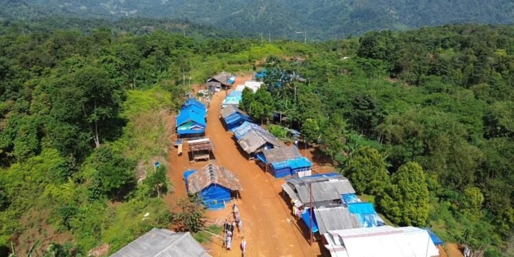 Potret Huntara Cigobang sebelum dilakukan pembangunan huntap. (Pemkab Lebak)