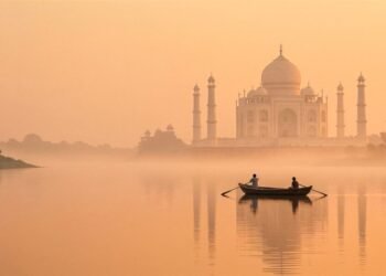 Amgen Scholars Asia Program beri beasiswa di sejumlah kampus keren di Asia, salah satunya India. Gambar dibuat menggunakan AI. (Freepik.com)