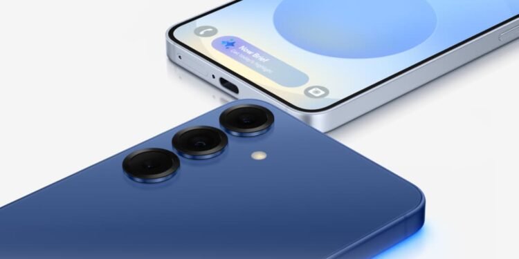 Ilustrasi : ponsel Samsung S25 sebagai HP compact dengan skor AnTuTu tertinggi. (Dok. Samsung)