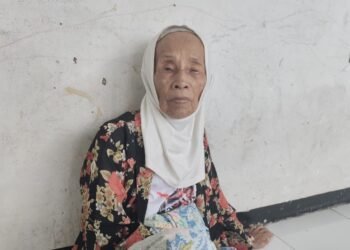 Salinah, nenek asay Pamarayan, Kabupaten Serang yang menjadi korban penipuan umrah. (Dok Keluarga Salinah)