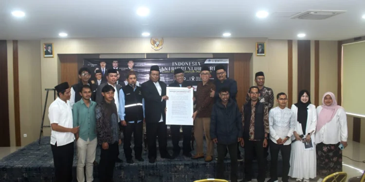 Forum Indonesia Santripreneur Care targetkan 20.000 Santripreneur. Banten salah satu provinsi yang kirim perwakilan. (Dokumentasi Forum Indonesia Santripreneur Care)