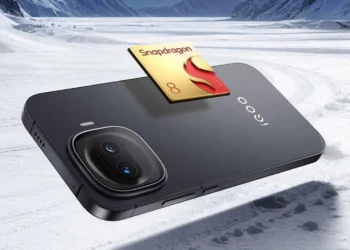 Tampilan iQOO 15R yang bakal segera masuk pasar Indonesia. (Instagram/@iqooind)