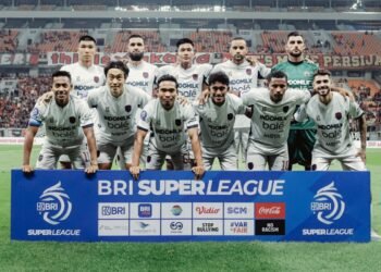 Kecewa Atas Kekalahan di GBLA, Carlos Pena Ungkap Harusnya Layak Dapat Hasil Imbang 6 Pelati Persita Tangerang Carlos Pena kecewa atas kekalahan dari Persib dan harusnya meraih hasil imbang. (persitafc.com)