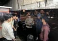 Personel Polres Pandeglang melaksanakan patroli sahur dialogis di wilayah hukum Kabupaten Pandeglang, Rabu (4/3), dini hari.