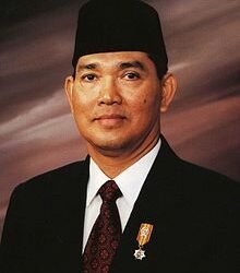 Try Sutrisno mantan Wapres RI