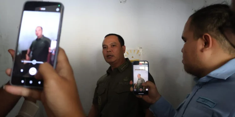 Walikota Serang Budi Rustandi Cek Miras di Gudang Kantor Satpol PP 1 Walikota Serang Budi Rustandi