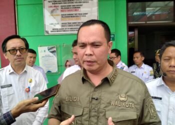 Walikota Serang Budi Rustandi sat diwawancara