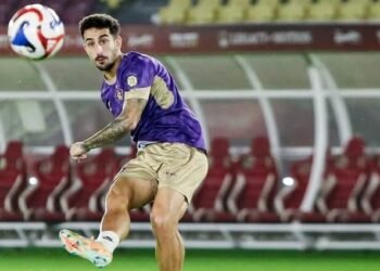 Persis Solo FC Vs Persik Kediri, Raport Cemerlang Macan Putih Siap Terkam Laskar Sambernyawa 6 Pemain Persik Kediri shooting bola dalam sesi latihan jelang lawan Persis Solo FC pekan ke-23 BRI Super League 2025-2026. (Instagram @persikfcofficial)