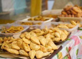 Kota Serang jadi daerah paling doyan makan gorengan. (freepik/@freestockcenter)