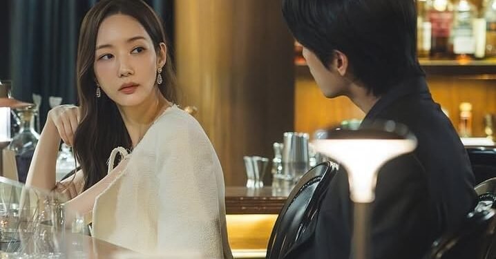 Spoiler Drakor Sirens Kiss Episode 2: Pertemuan Seol Ah dan Woo Seok 1 Drakor Sirens Kiss. (Instagram/@tvn_drama)