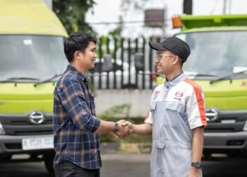 Hino Siagakan 18 Titik Layanan Mudik dari Cilegon hingga Sumatera 6 Layanan bengkel dan pokso mudik lebaran tim Hino yang akan memastikan kelancaran perjalanan konsumen. (Dok/Hino)