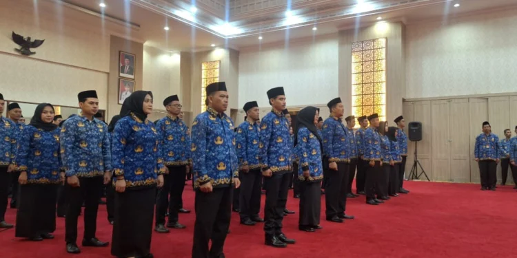 Ilustrasi pelantikan PPPK Paruh Waktu di lingkungan Provinsi Banten. (Dokumentasi Bantenraya.com)