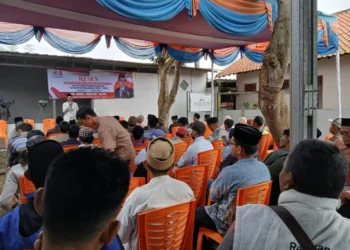Masyarakat Kecamatan Kramatwatu menghadiri kegiatan reses Anggota DPRD Kabupaten Serang Tb Mohammad Sholeh. (Andika/Bantenraya.com)