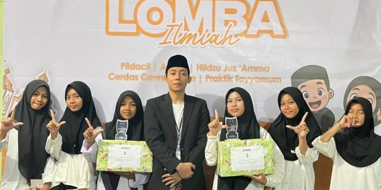 Pengurus Wilayah Bidang Safari Lirboyo Banten Masa Khidmah 2026 dengan bangga mempersembahkan Lomba Ilmiah Santri, Senin (9/3).